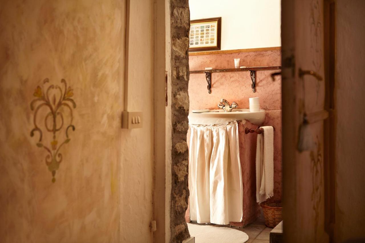 Antico Borgo Sanda Lago Maggiore Casalzuigno Zewnętrze zdjęcie